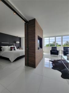 1670 Lincoln Ct 3B, Miami Beach, Florida 33139, USA