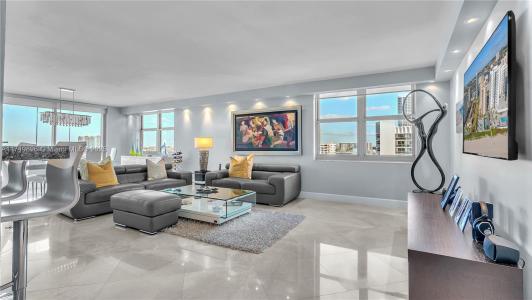 1920 S Ocean Dr (Avail Now -11/30) 17D, Hallandale Beach, Florida 33009, USA