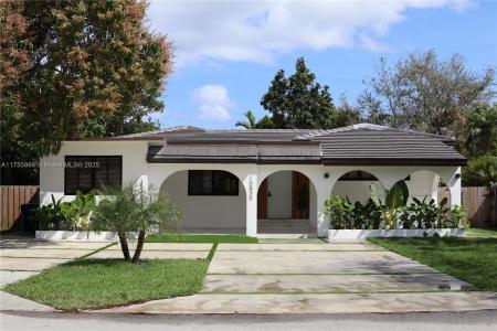 10845 Peachtree Dr 0, Miami, Florida 33161, USA