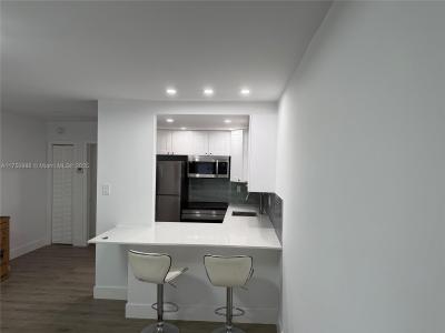 926 Michigan Ave 12, Miami Beach, Florida 33139, USA