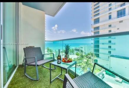 4001 S Ocean Dr 7L, Hollywood, Florida 33019, USA