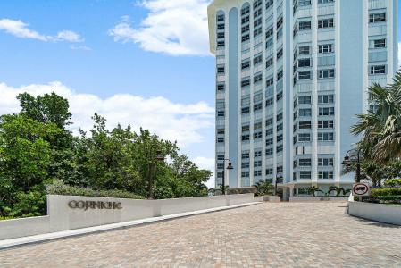 5200 N Ocean Drive 1403, Riviera Beach, Florida 33404