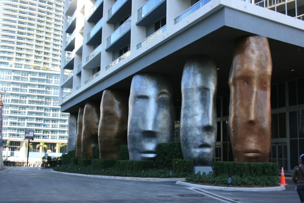 465 Brickell Ave 2405, Miami, Florida 33131, USA