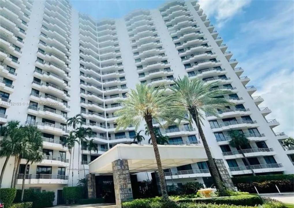 3300 NE 191st St 416, Aventura, Флорида 33180, Соединенные Штаты