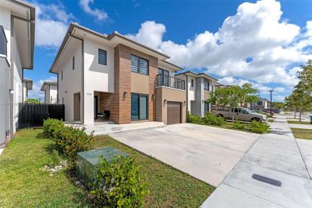 1164 NW 2nd St, Florida City, Florida 33034, USA