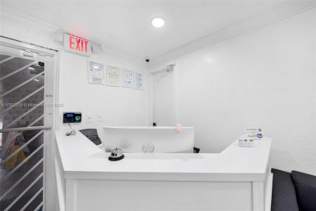 2036 SW 1st St, Miami, Florida 33135, USA