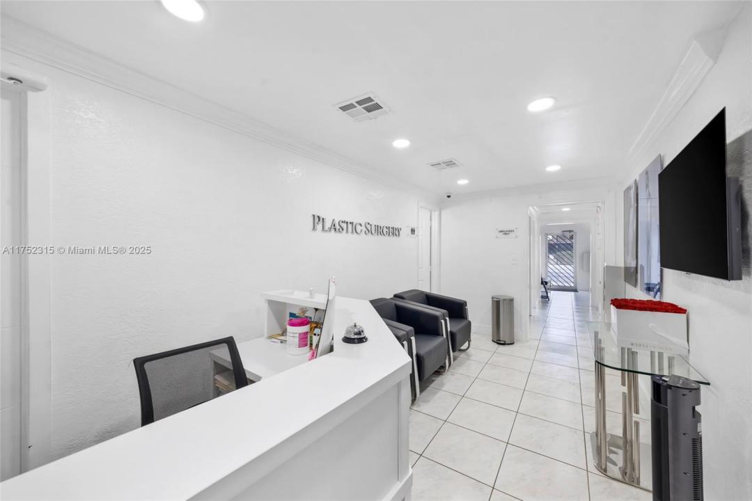 2036 SW 1st St, Miami, Floride 33135, États-Unis