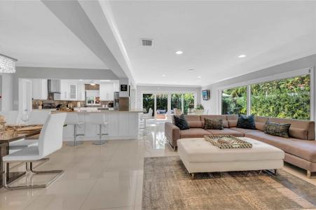 2049 Ocean Mist Dr, Lauderdale By The Sea, Florida 33062