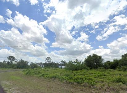 9008 N Largo Ct, La Belle, Florida 33935, USA