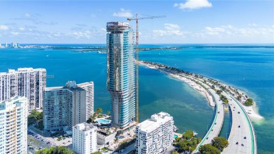 175 SE 25 RD 3902, Miami, Florida 33129, USA