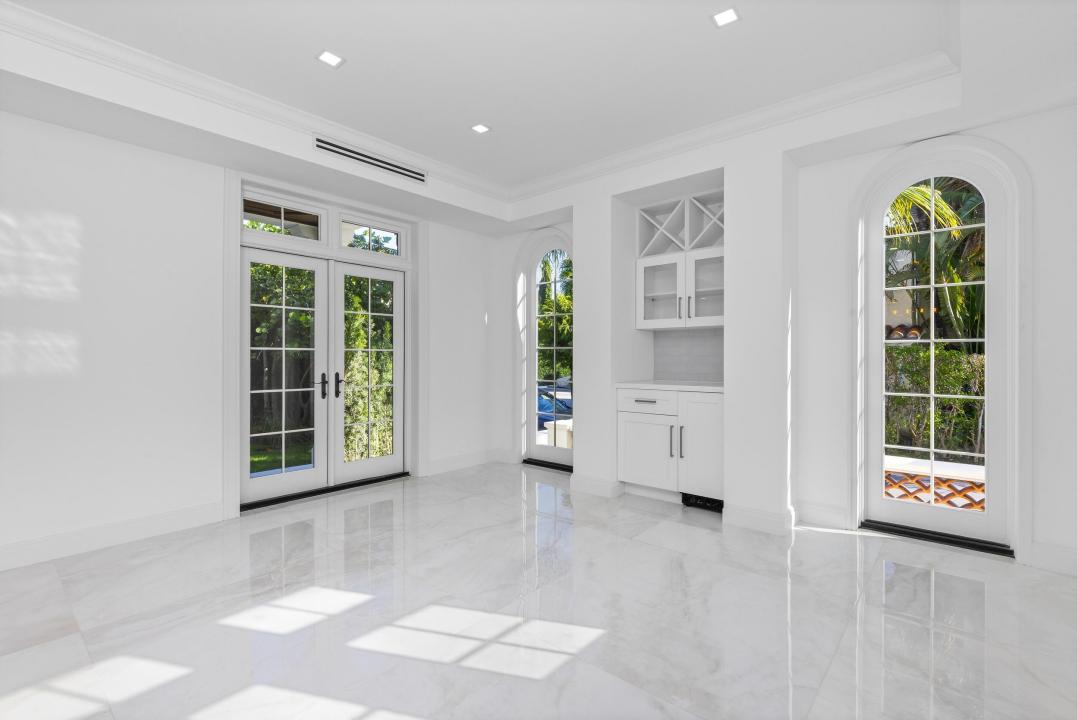 259 Oleander Avenue, Palm Beach, Florida 33480, USA