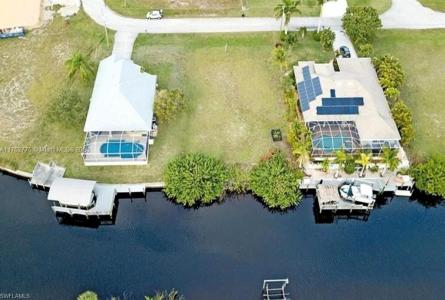 407 NW 33rd Ave, Cape Coral, Florida 33993, USA