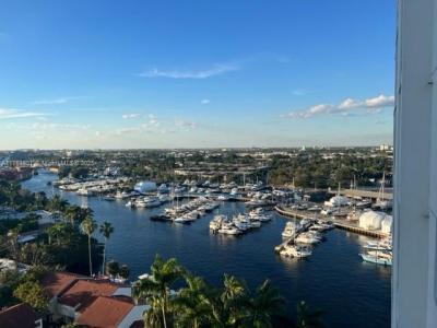 1861 NW S River Dr 1504, Miami, Florida 33125, USA