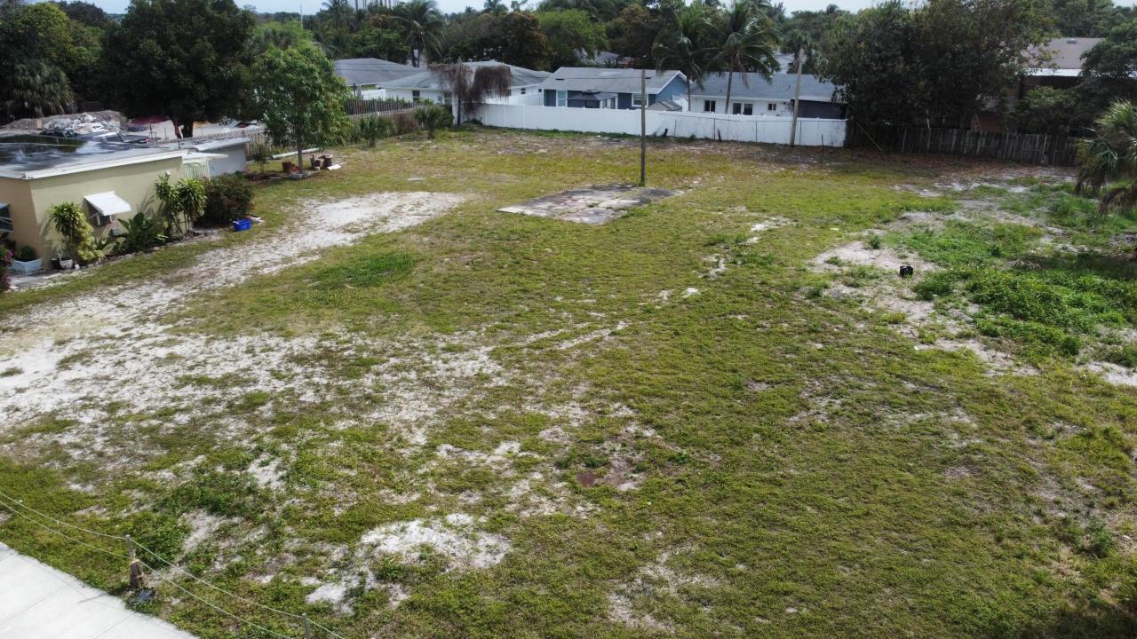 198 SE 4th Street, Osceola Park, Delray Beach, Florida 33483, USA