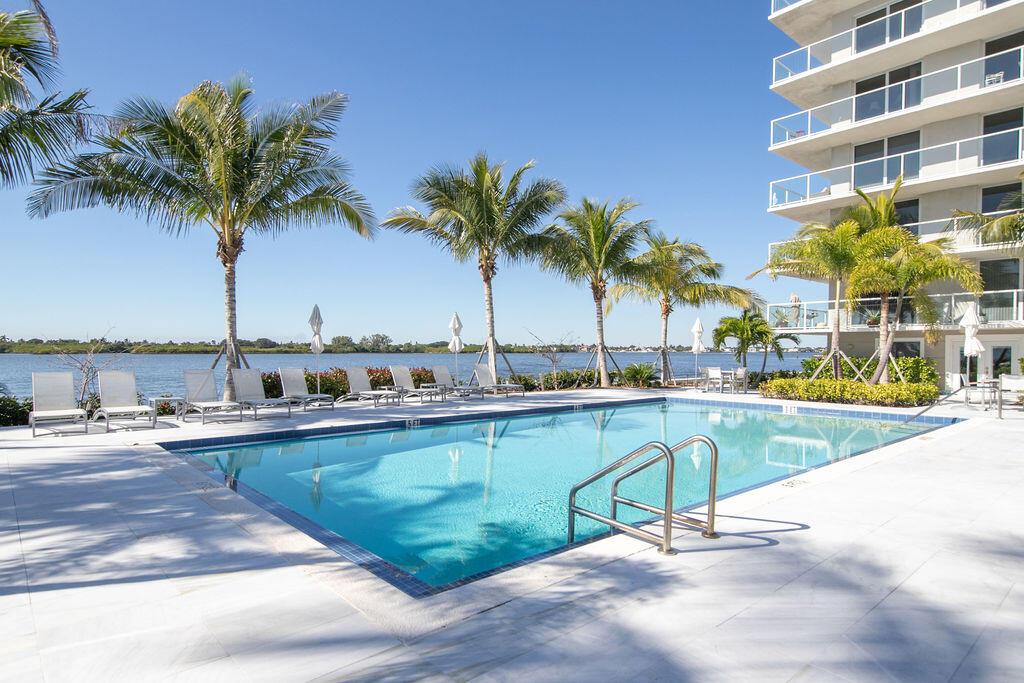 2560 S Ocean Boulevard 518, Palm Beach, Florida 33480