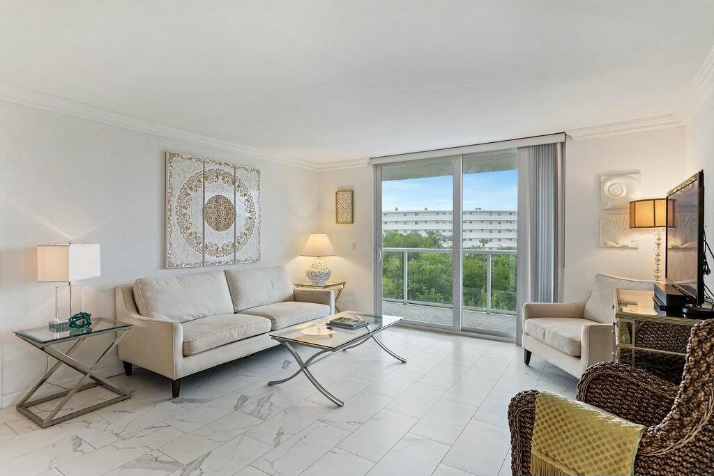 2560 S Ocean Boulevard 518, Palm Beach, Florida 33480