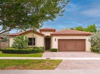 15340 SW 176th Ln, Miami, Florida 33187, USA