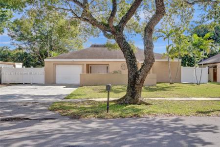 9440 SW 49th Pl, Cooper City, Florida 33328, USA