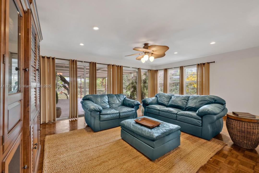 177 NE 109 St, Miami Shores, Флорида 33161, Соединенные Штаты