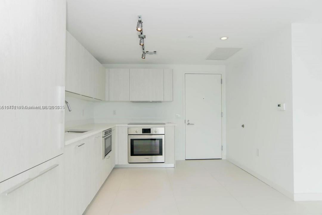 501 NE 31st St 2009, Miami, Florida 33137