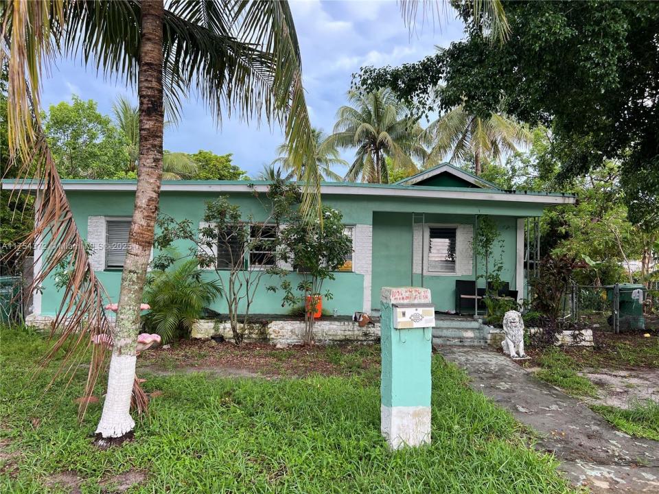 1096 NW 106th St, Miami, Florida 33150, Estados Unidos