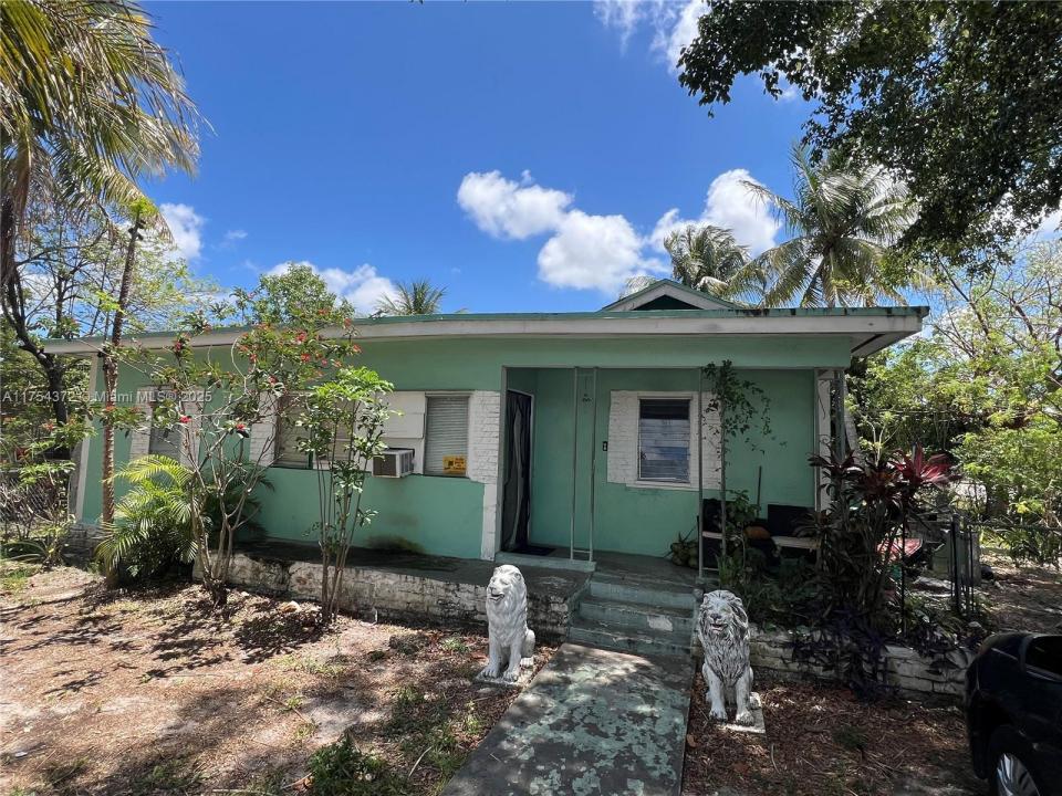 1096 NW 106th St, Miami, Florida 33150, Estados Unidos