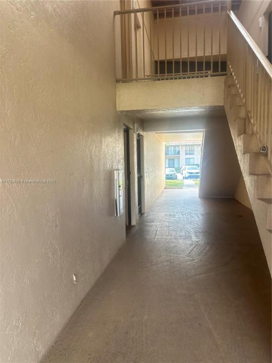 5851 Washington St 84, Hollywood, 佛羅里達州 33121, 美國