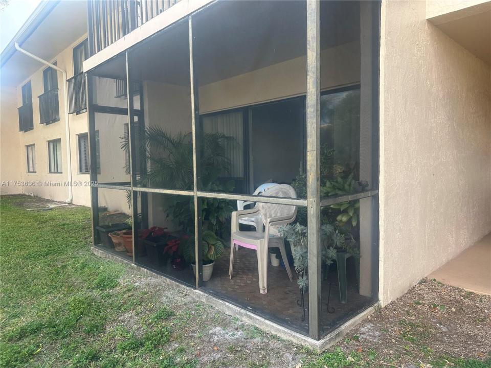5851 Washington St 84, Hollywood, 佛羅里達州 33121, 美國