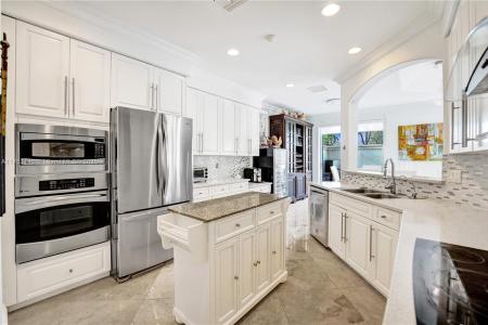 1468 Mariner Way, Hollywood, Florida 33019, USA