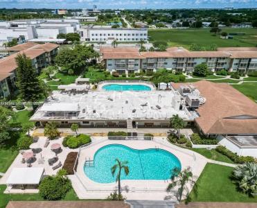 17090 NE 14th Ave 312, North Miami Beach, Florida 33162, USA