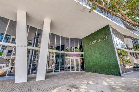 1010 SW 2nd Ave LPH05, Miami, Florida 33130, USA