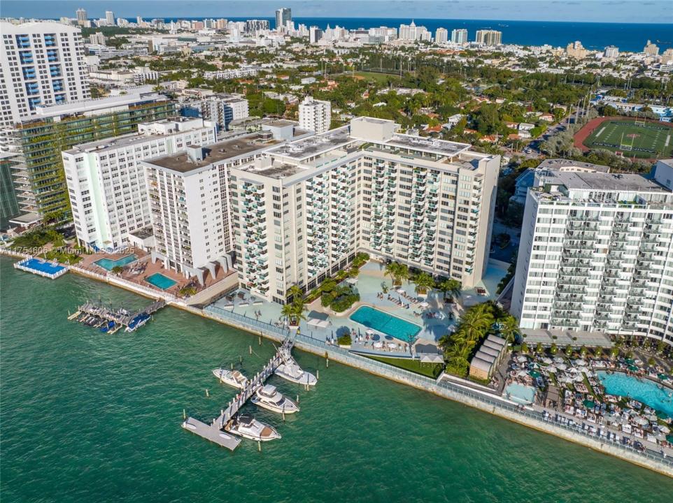 1200 West Ave 422, Miami Beach, Floride 33139, États-Unis