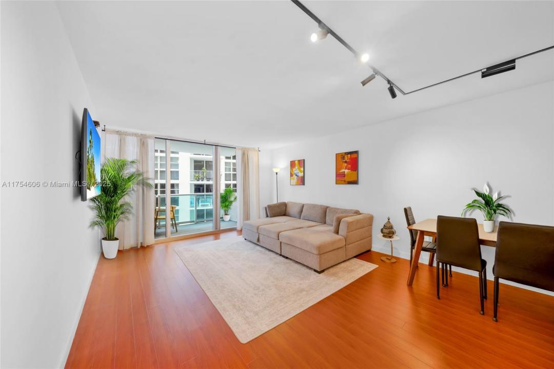 1200 West Ave 422, Miami Beach, Floride 33139, États-Unis