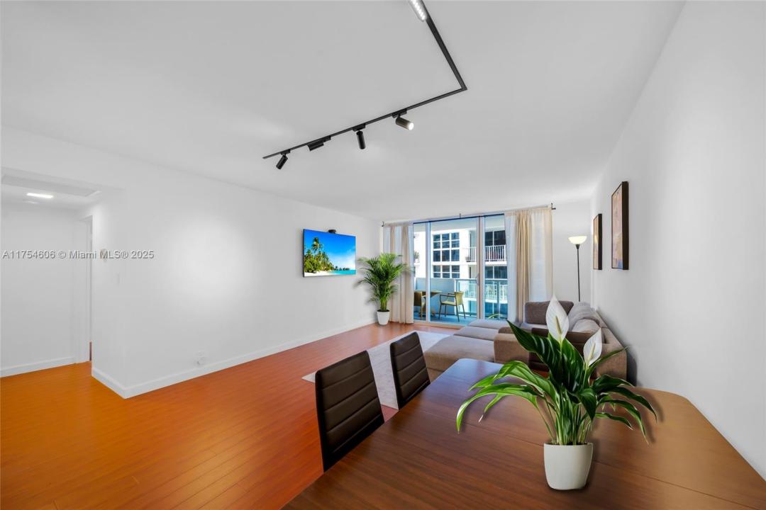 1200 West Ave 422, Miami Beach, Floride 33139, États-Unis
