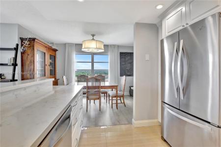 10777 W Sample Rd 912, Coral Springs, Florida 33065, USA