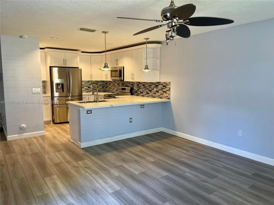 9251 NW 55th St 0, Sunrise, フロリダ 33351, アメリカ合衆国