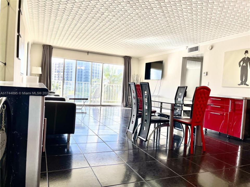 200 178th Dr 609, Sunny Isles Beach, Floride 33160, États-Unis