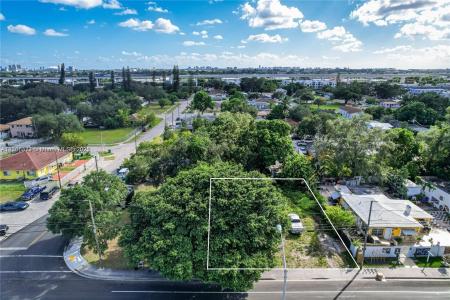 3114 NW 46th St, Miami, Florida 33142, USA
