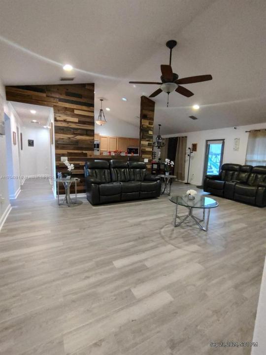 8794 Fort Socrum Village Way, Lakeland, Florida 33810