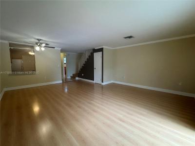 8607 SW 137th Ave 8607, Miami, Florida 33183, USA