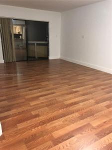 8290 Lake Dr 349, Doral, Florida 33166, USA