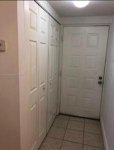 8290 Lake Dr 349, Doral, Florida 33166, USA
