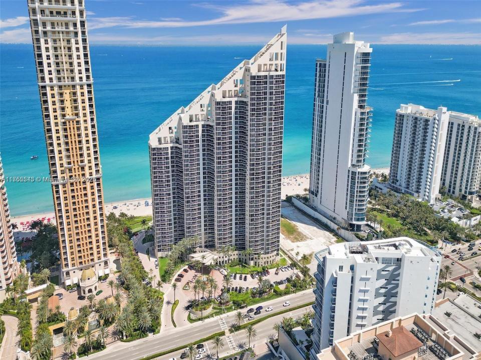 17555 Collins Ave 3701, Sunny Isles Beach, 佛罗里达州 33160, 美国