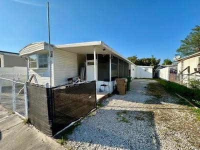 13491 SW 7th Pl, Davie, Florida 33325, USA