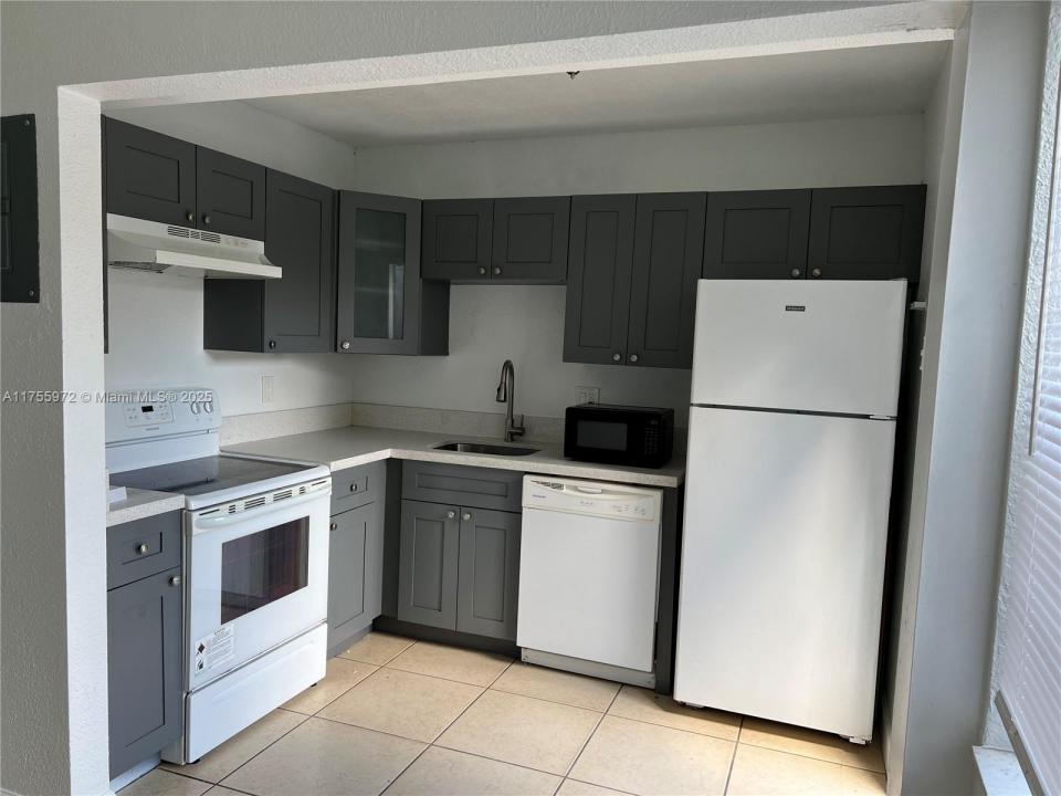 4705 NW 9th Dr 4705, Plantation, フロリダ 33317, アメリカ合衆国