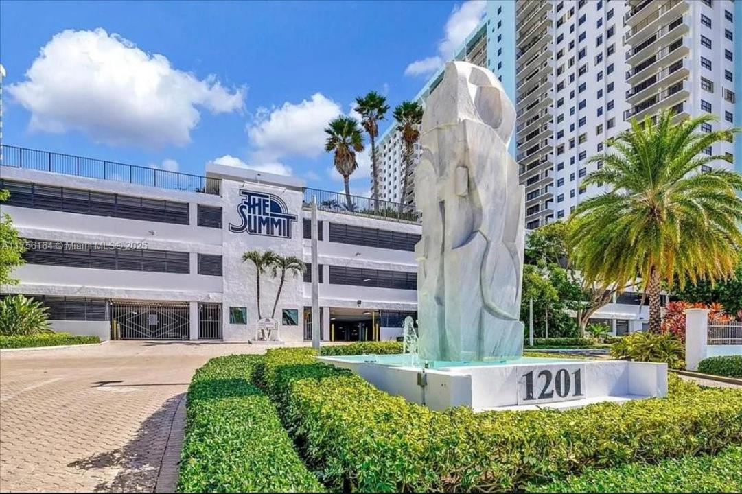 1201 S S OCEAN 504N, Hollywood, Flórida 33019, Estados Unidos