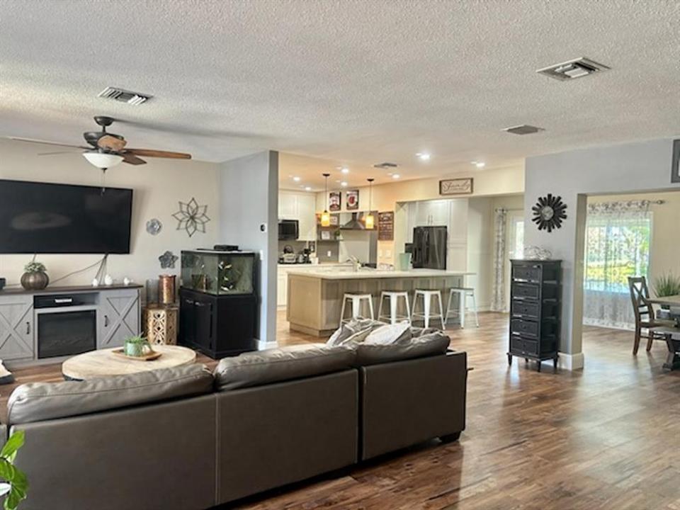 9181 SW 54th St, Cooper City, Florida 33328, Estados Unidos