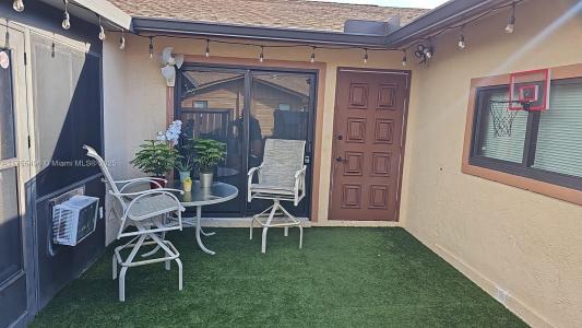 6370 ROYAL WOODS DR, Fort Myers, Florida 33908, USA