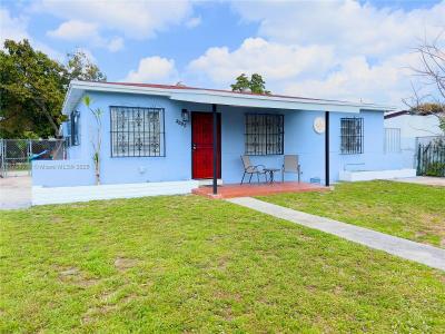 3595 NW 98th St, Miami, Florida 33147, USA