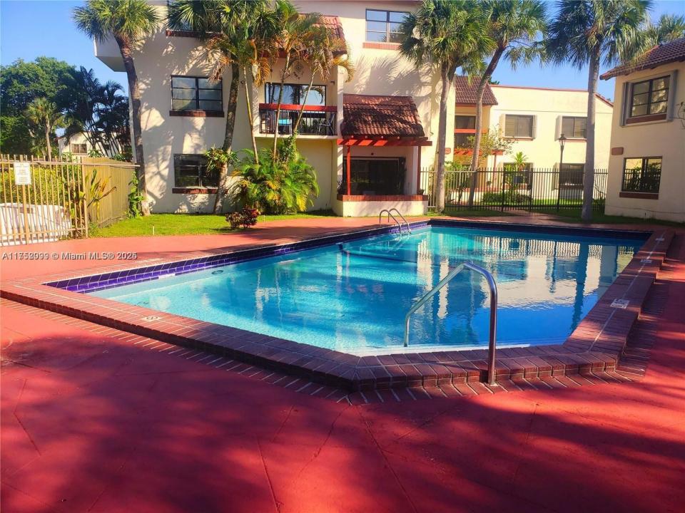 8540 SW 149 AV 816, Kendall, Floride 33193, États-Unis
